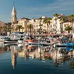 De Prestige, Entre Port Et アパート