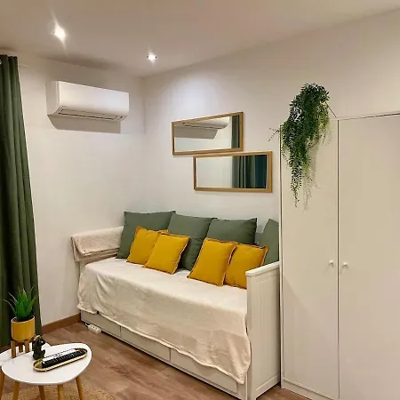 De Prestige, Entre Port Et Apartamento *